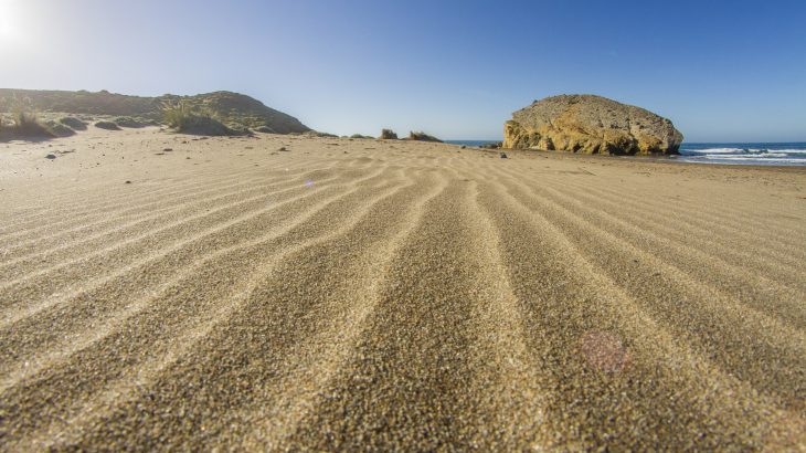 Arena de la playa de Monsul, parque natural Cabo de Gata-Níjar
