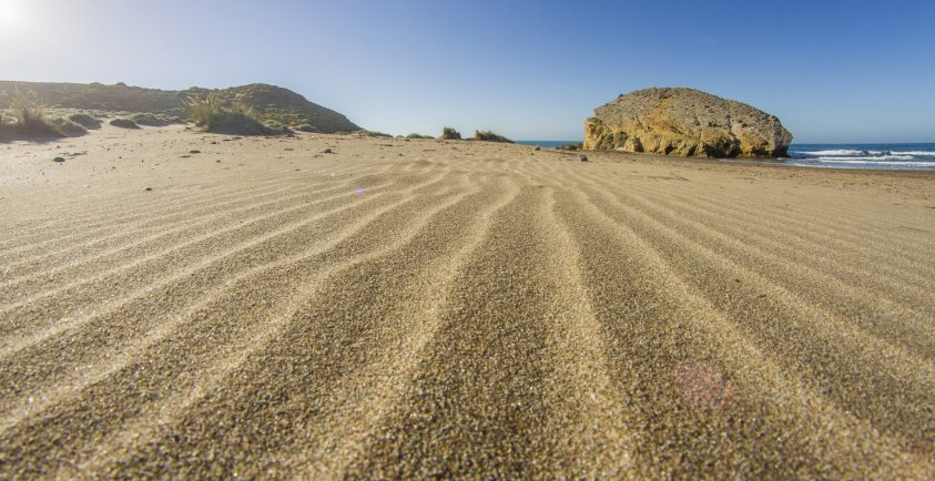 Arena de la playa de Monsul, parque natural Cabo de Gata-Níjar
