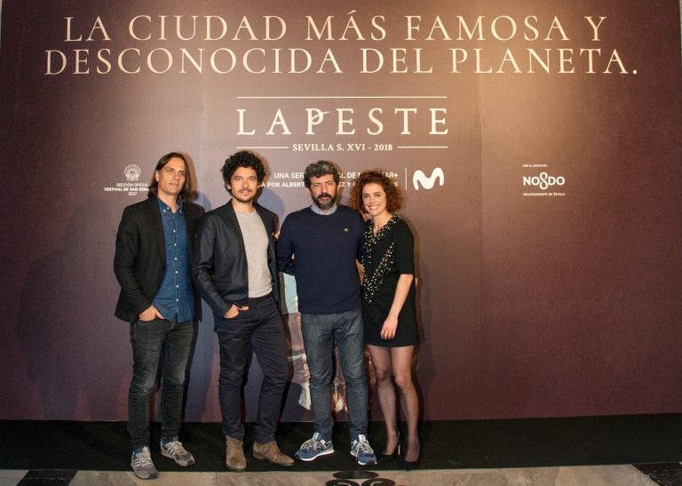 Rafael Cobos (primero por la izquierda) junto con Alberto Rodríguez (tercero por la izquierda), Pablo Molinero y Patricia López Arnáiz, 