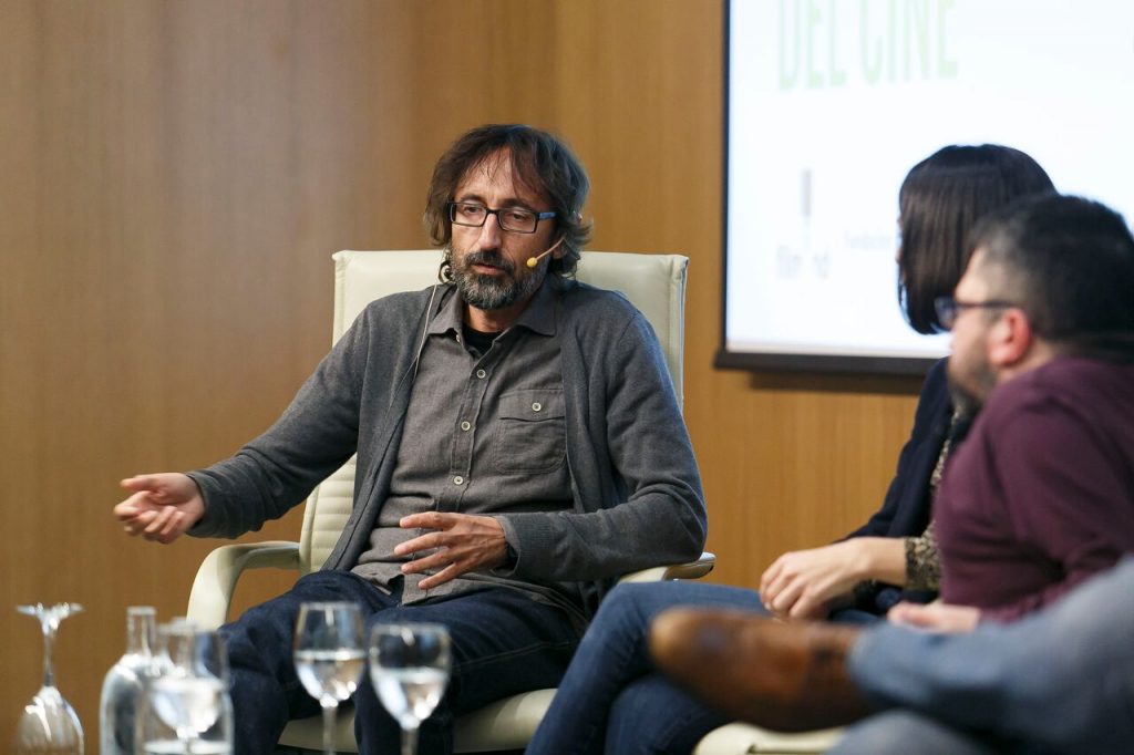 Paco Baños durante su intervención en Los oficios del cine sobre la dirección de cine.